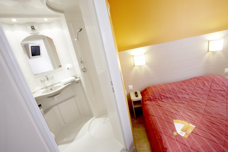 hotel premiere classe pau est bizanos