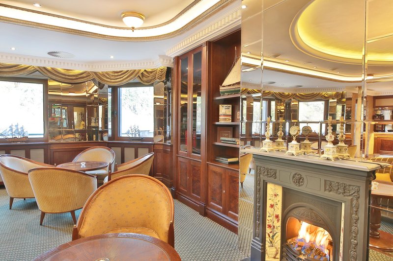 retro riverside wellness resort adults only