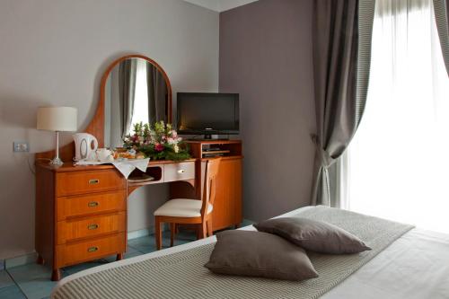 Villa Luisa Hotel Residence Beauty Farm,Campania>>Bacoli,4 star