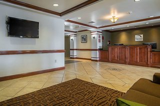 sleep inn and suites manchester