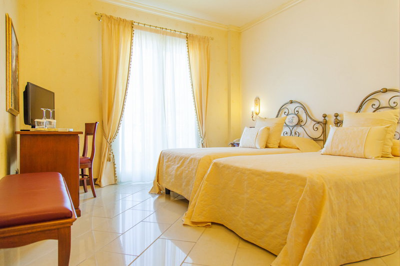 art hotel diamond naxos taormina