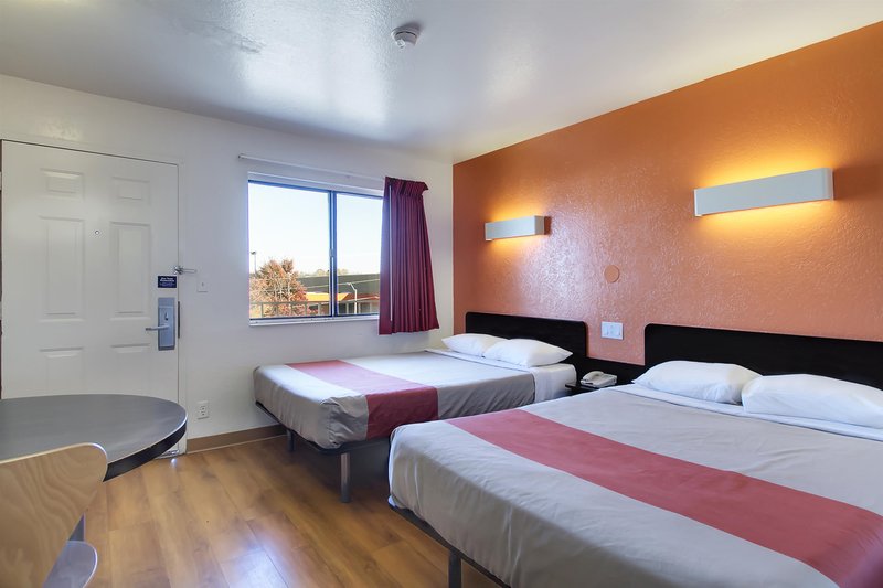 motel 6 capitol heights md washington