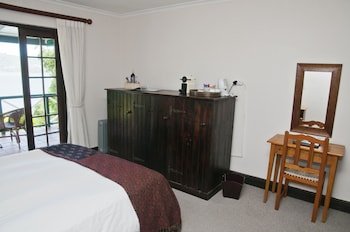 hide away guest house