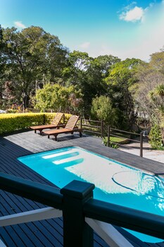 hide away guest house