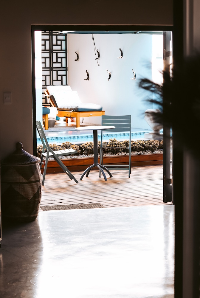 abalone hotel and villas