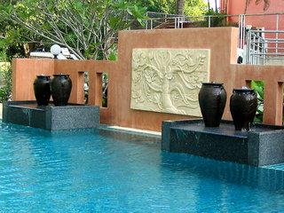 crown pattaya beach hotel