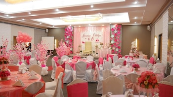 circle inn hotel and suites