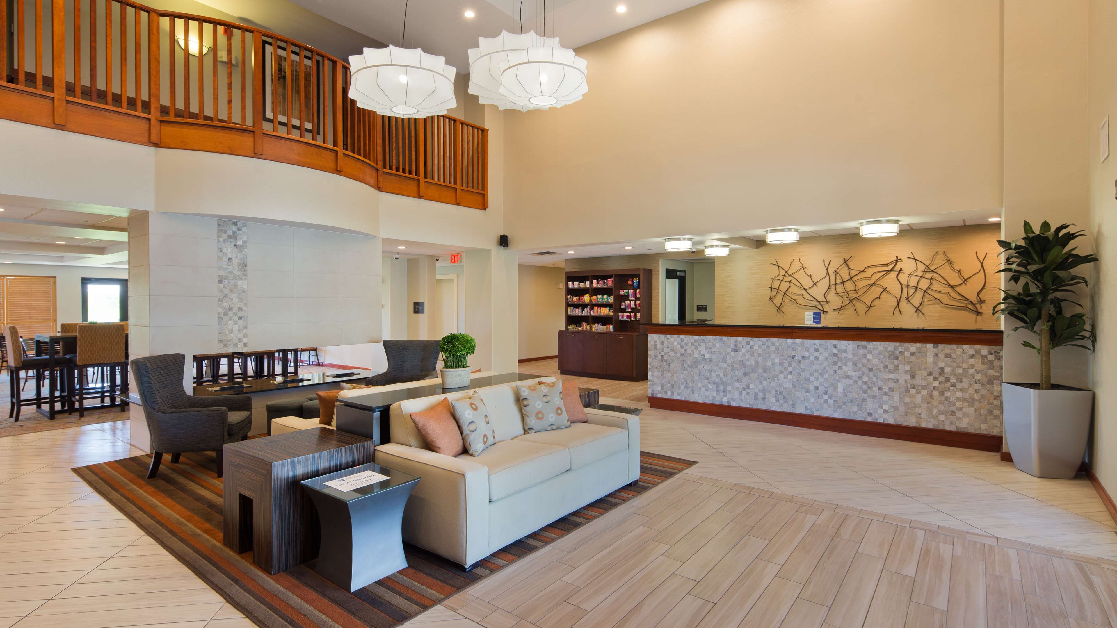 holiday inn express and suites cedar falls waterloo by ihg