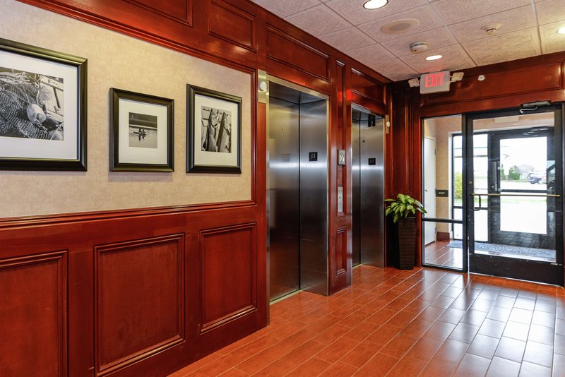 hampton inn and suites detroit chesterfield township