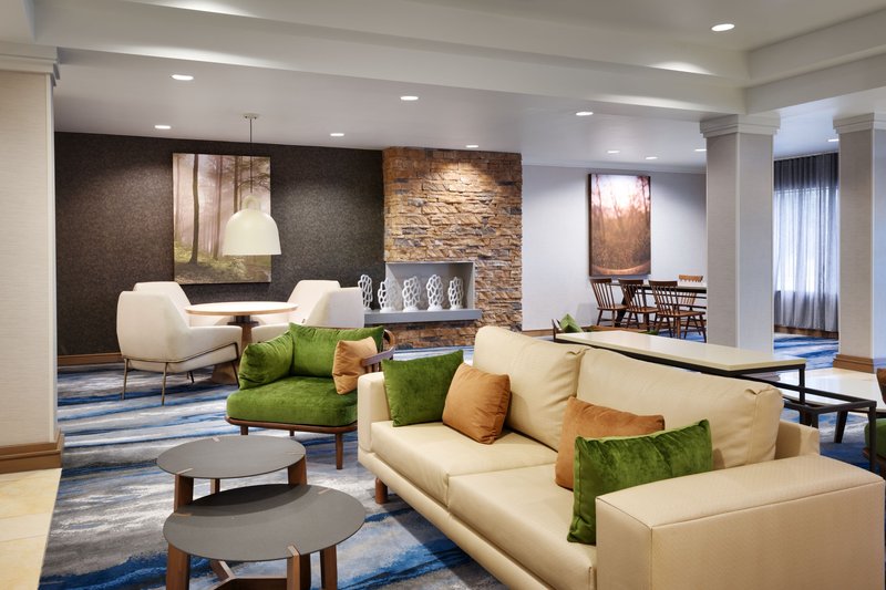 fairfield inn and suites by marriott albany