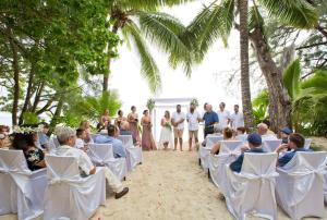 sanctuary rarotonga on the beach adults only