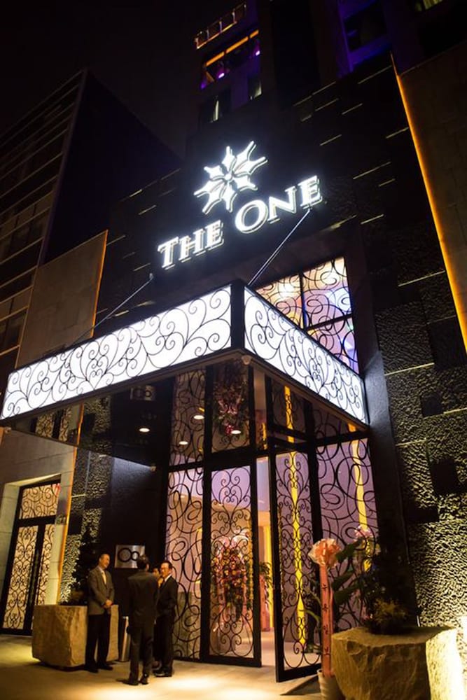 the one boutique hotel