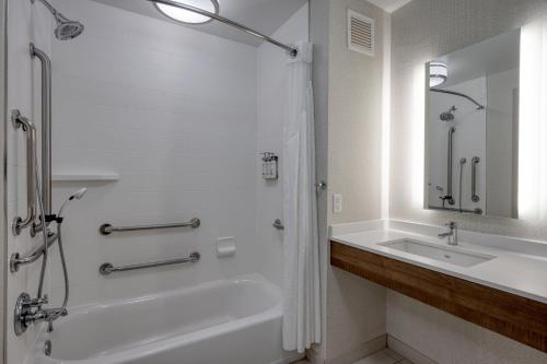 holiday inn express radcliff fort knox by ihg