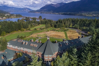 Skamania Lodge,Cougar>>Carson,4 star