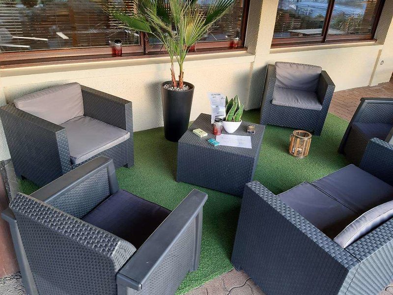 hotel kyriad besancon palente