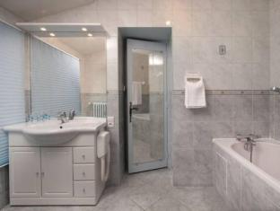hotel le clos des arts