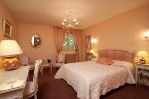 hotel le clos des arts