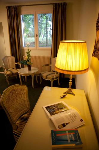 hotel le clos des arts