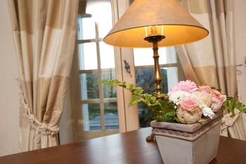 hotel le clos des arts