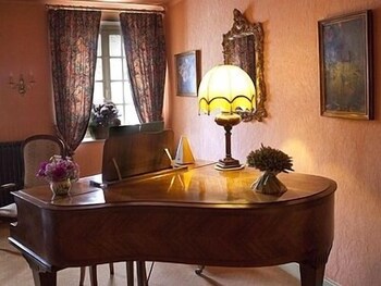 Hotel Le Clos Des Arts,Côte-D'or>>Brochon,4 star