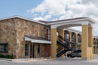 Super 8 By Wyndham San Antonio Near Fort Sam Houston,San Antonio>>Bexar County,2 star