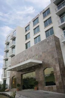 la venta inn villahermosa hotel