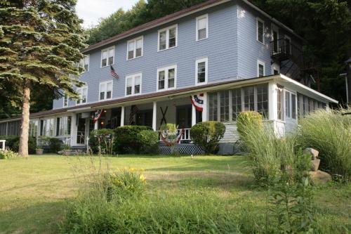 The Inn At Starlight Lake,Hancock>>Callicoon,3 star