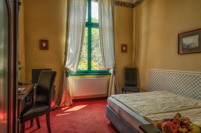 gasthaus and hotel zur henne