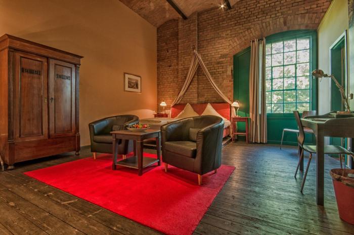 gasthaus and hotel zur henne