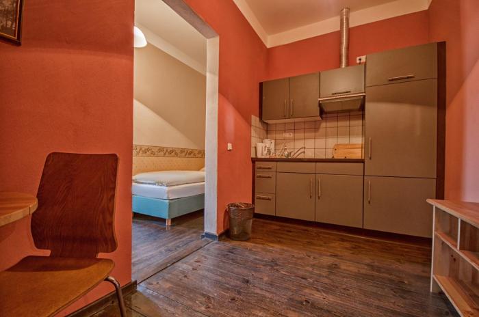 gasthaus and hotel zur henne