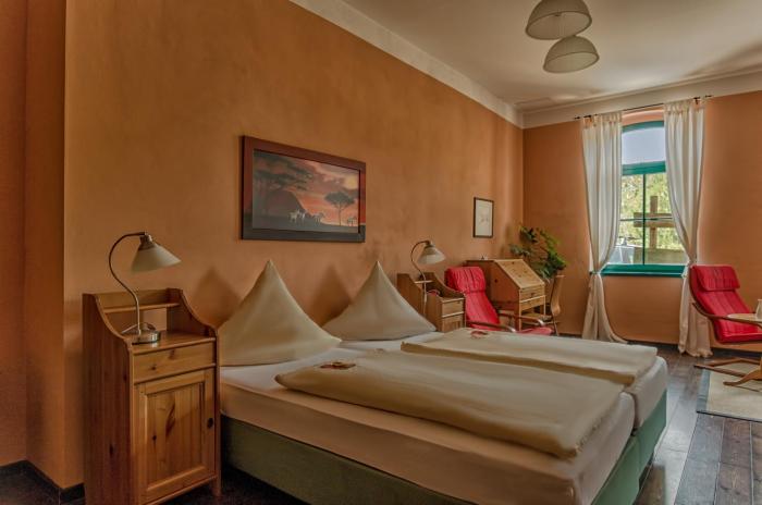 gasthaus and hotel zur henne