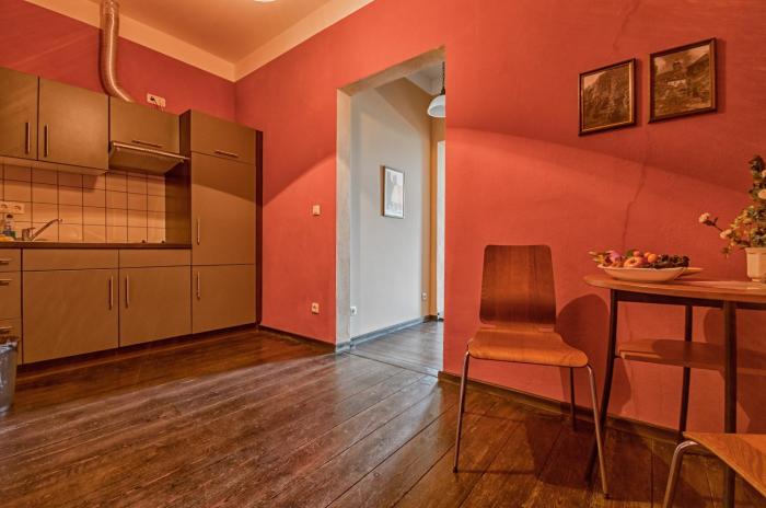 gasthaus and hotel zur henne