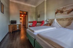 gasthaus and hotel zur henne