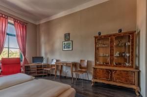 gasthaus and hotel zur henne