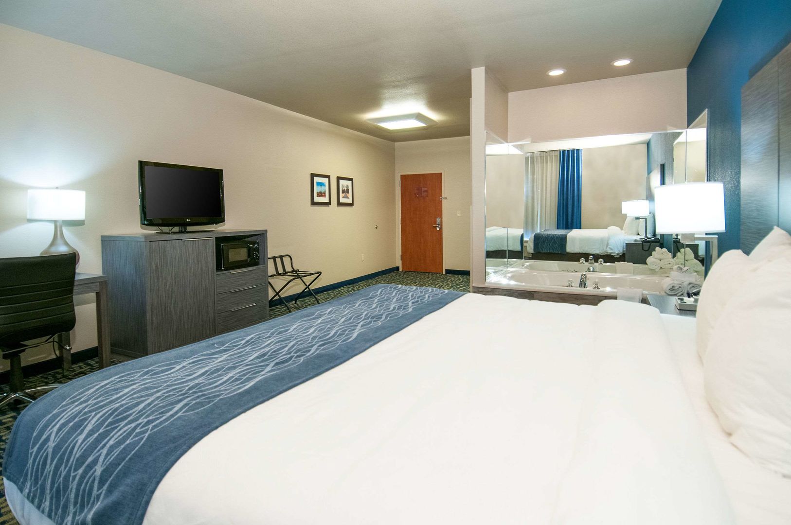 comfort inn and suites pauls valley city lake