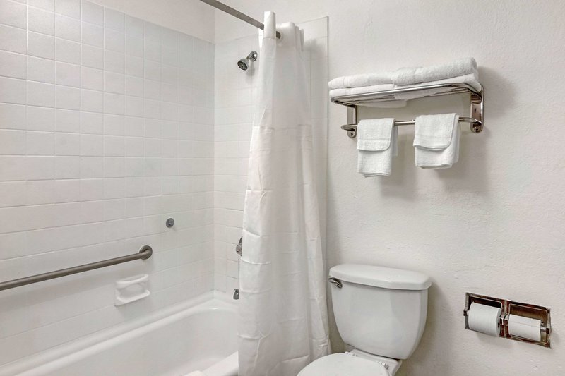 quality inn and suites