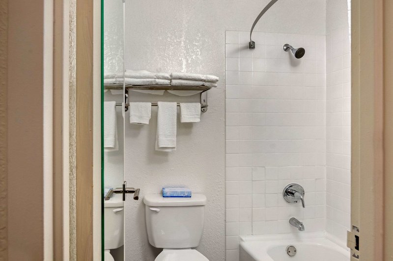 quality inn and suites
