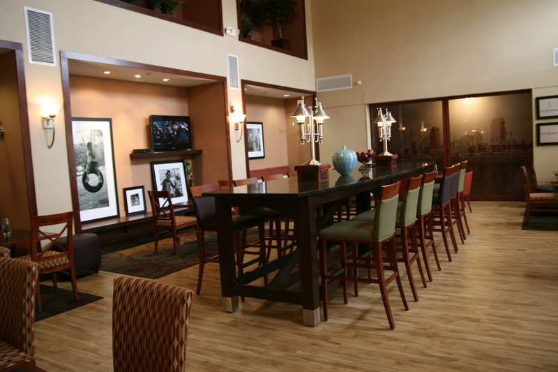 hampton inn and suites wilder