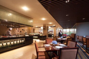 jinjiang west capital international hotel