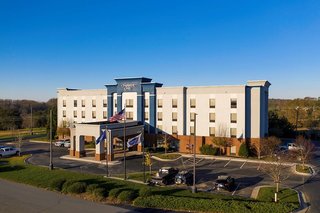 Hampton Inn Gretna - Smith Mountain Lake,In A Rural Location,3 star