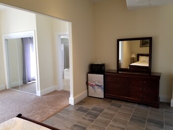 leeds and the thousand islands