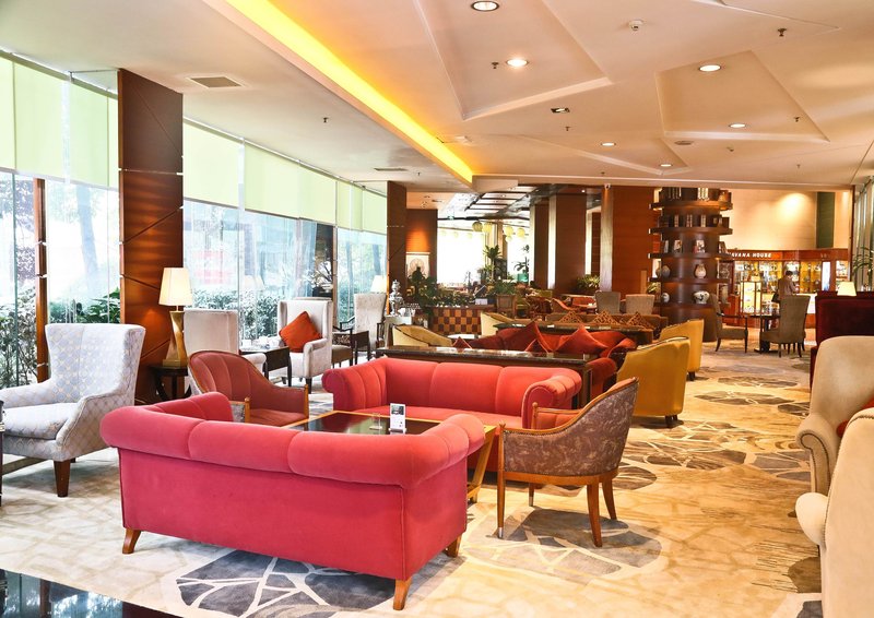 holiday inn chengdu century city east tower
