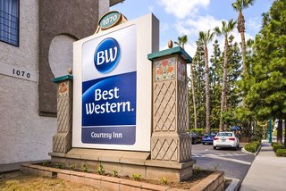 Best Western Courtesy Inn - Anaheim Park Hotel,Fullerton>>Anaheim,3 star