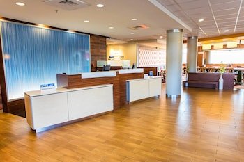 fairfield inn and suites athens i65