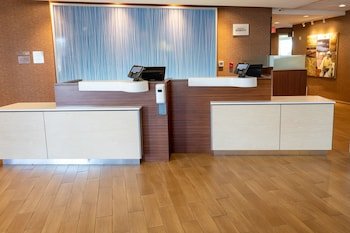 fairfield inn and suites athens i65