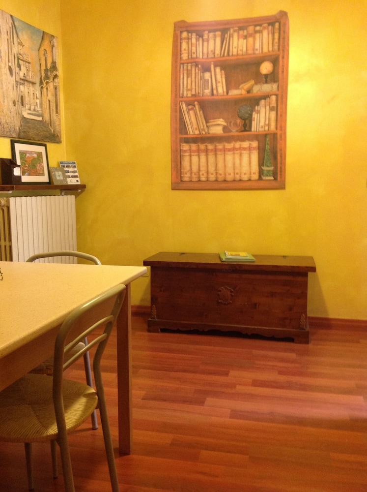 la corte bed and breakfast