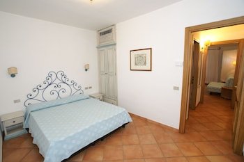 residence baia caddinas