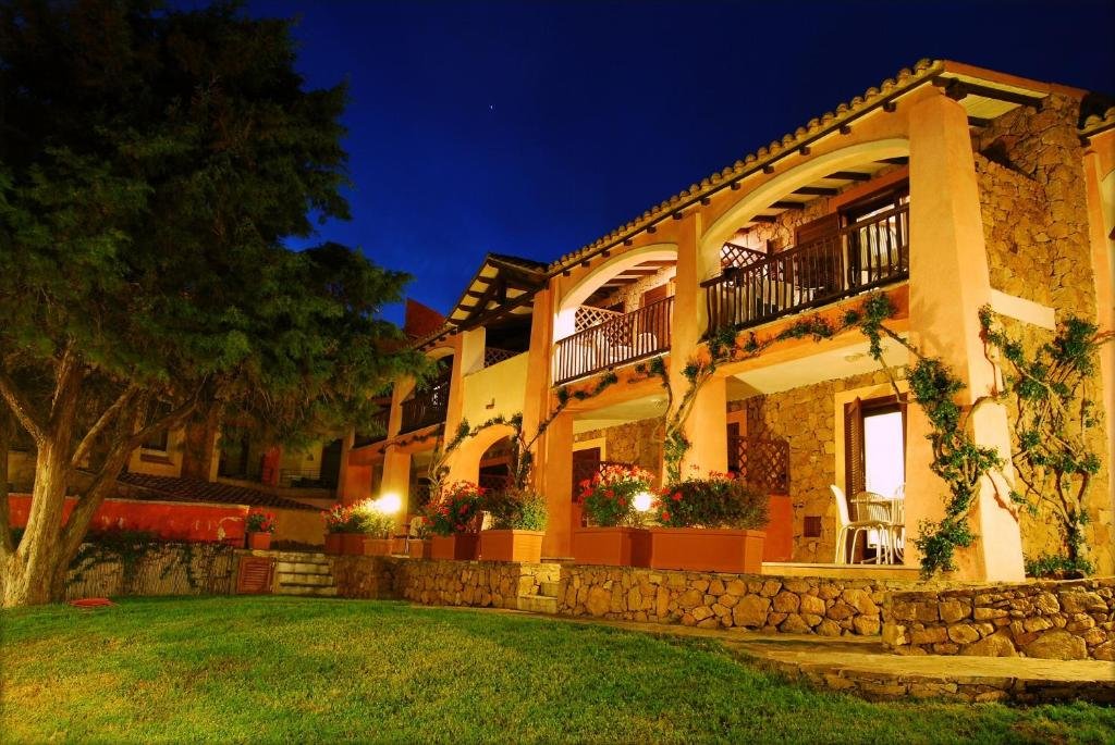 residence baia caddinas