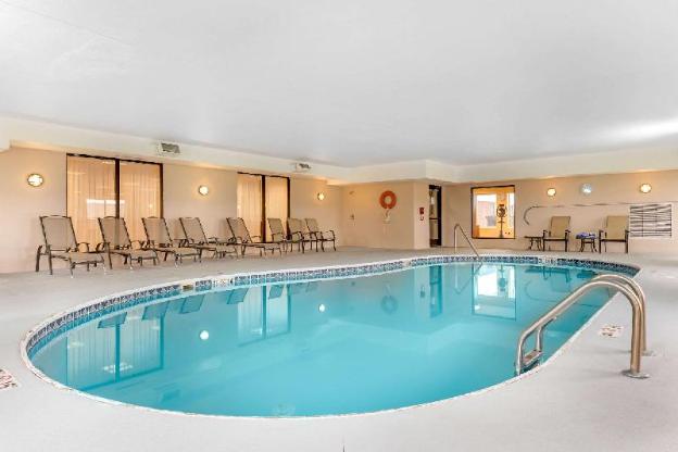 comfort suites findlay i 75