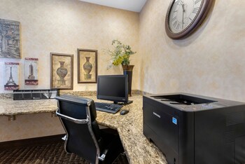 comfort suites findlay i 75